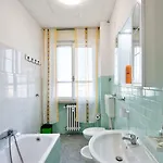 R & R Guest house