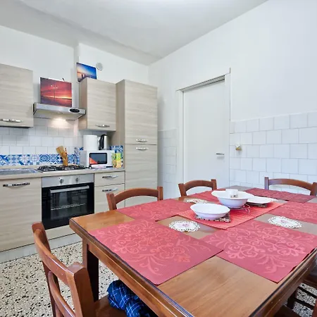 R & R Guest house